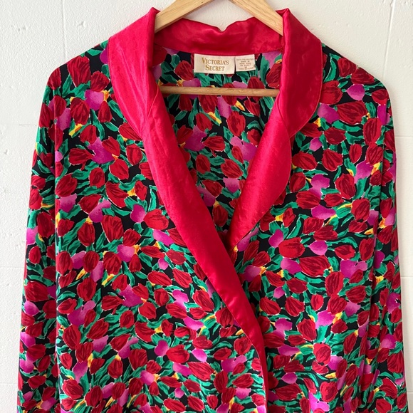 Vintage Victoria Secret Floral Robe - Picture 2 of 9